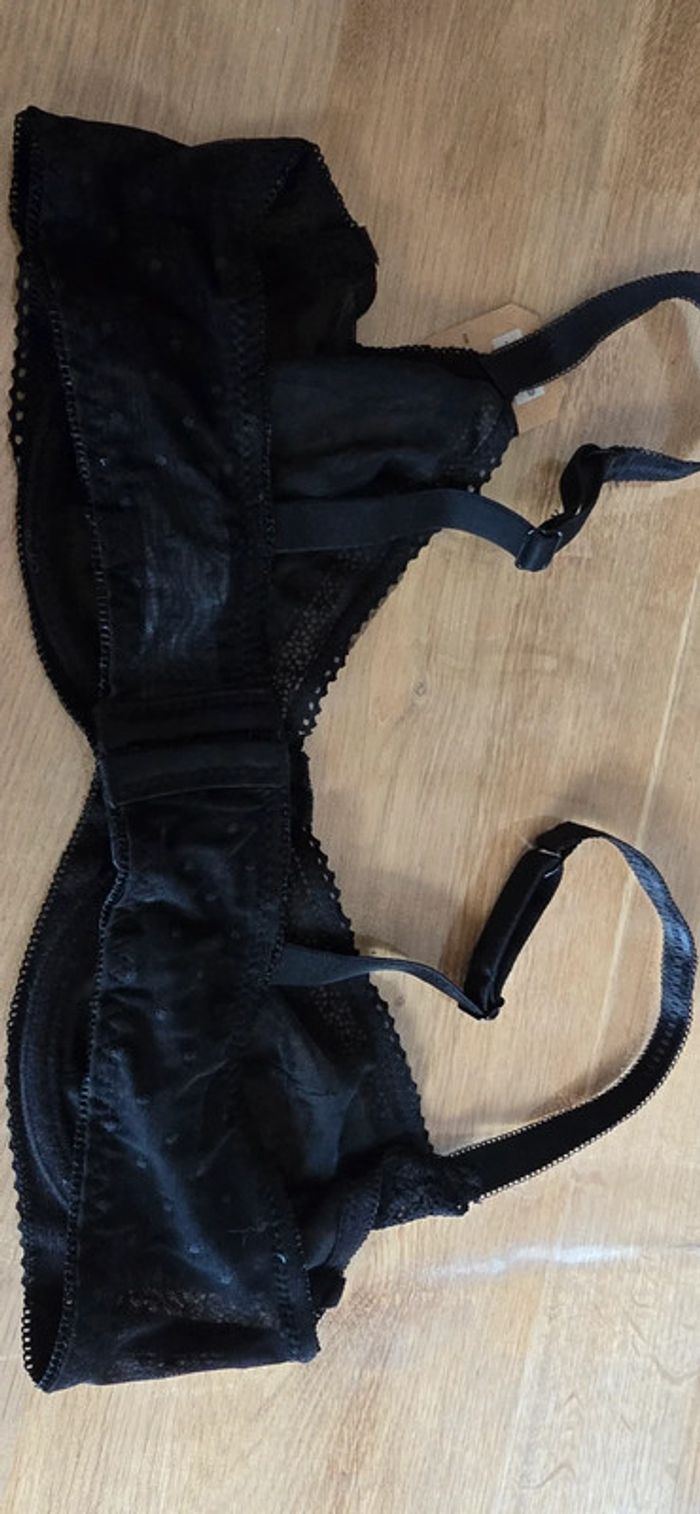 Soutien-gorge 100C - photo numéro 2