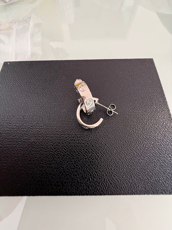 Boucle d’oreille cartier 