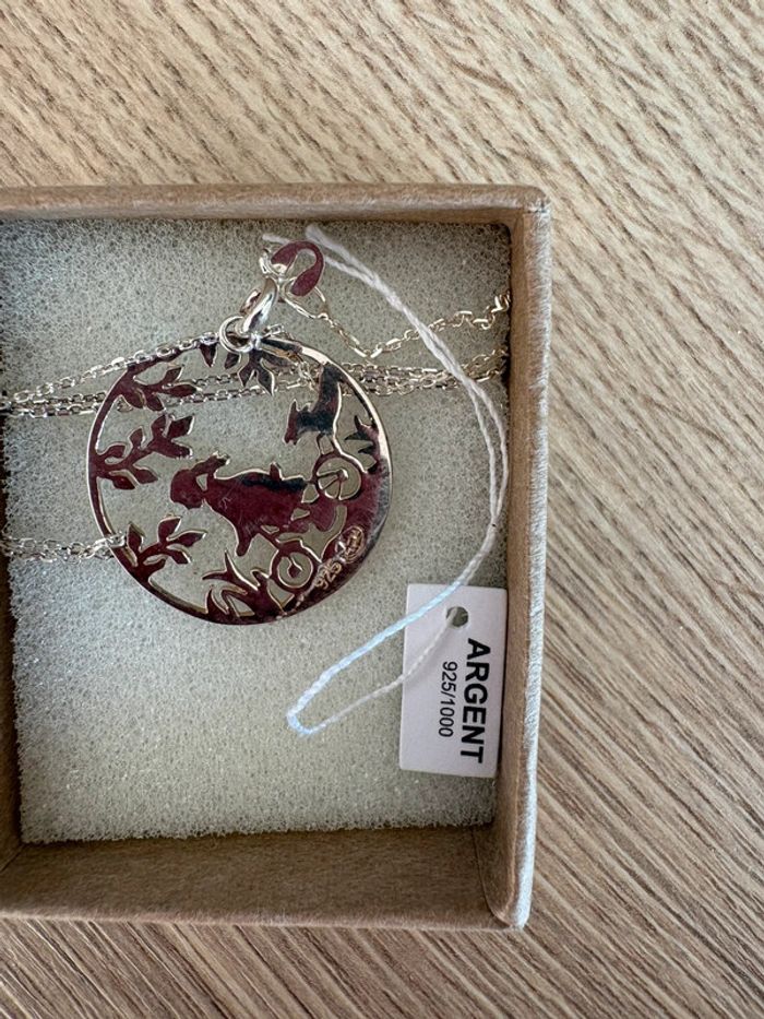 Pendentif et collier - photo numéro 2