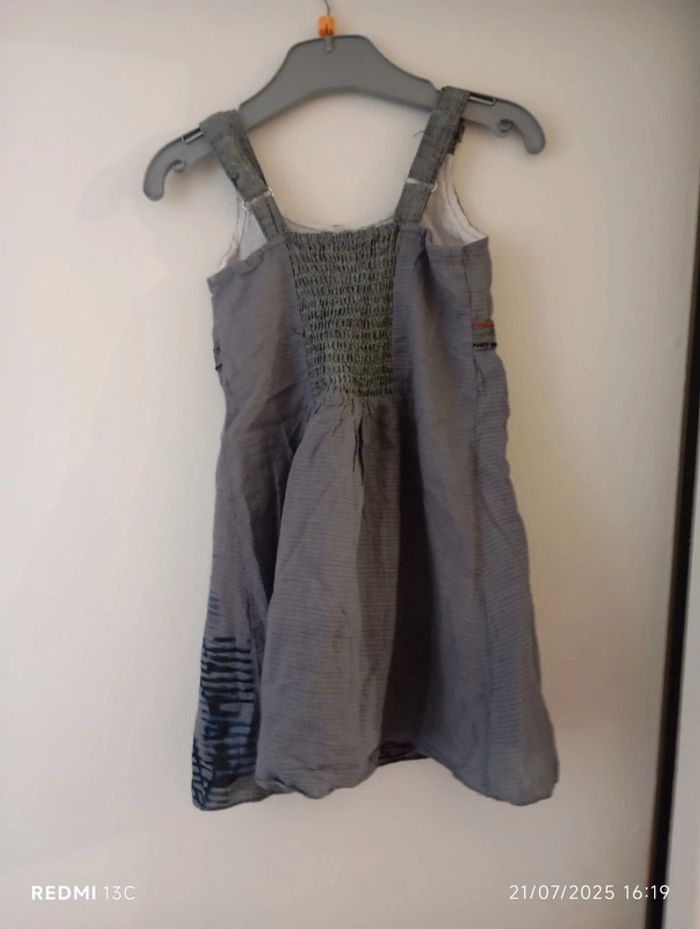 Robe grise - photo numéro 2
