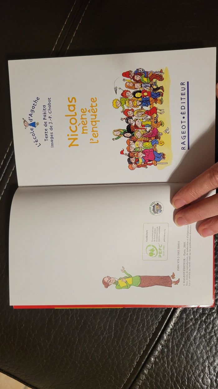 " Nicolas mène l'enquête " collection L'école d'Agathe, à partir de 6 ans - photo numéro 7
