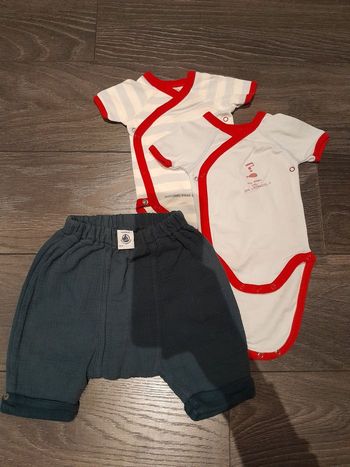 Lot petit bateau 