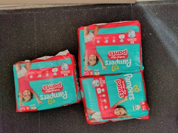 3 Pampers pants T5 