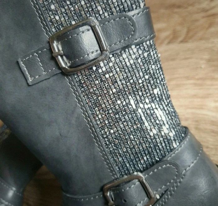 🩷 Bottes effet cuir avec boucles et strass Orchestra Pointure 24 neuve #emyfleury_pointure24fille - photo numéro 11