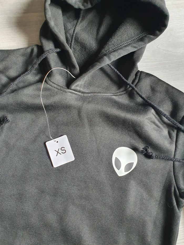 Pull à Capuche xS - photo numéro 2