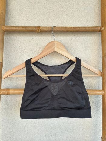 brassière noire