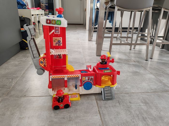 Lot caserne pompiers tut bolide et véhicule tut tut copains - photo numéro 4