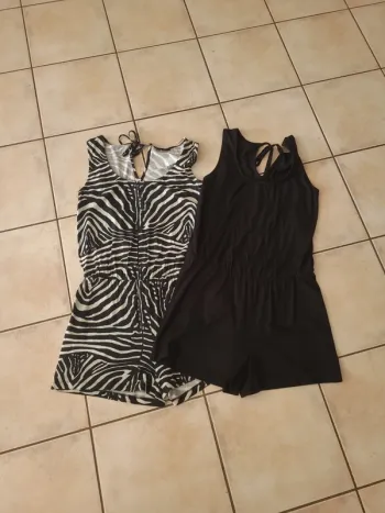 Lot 2 combishorts