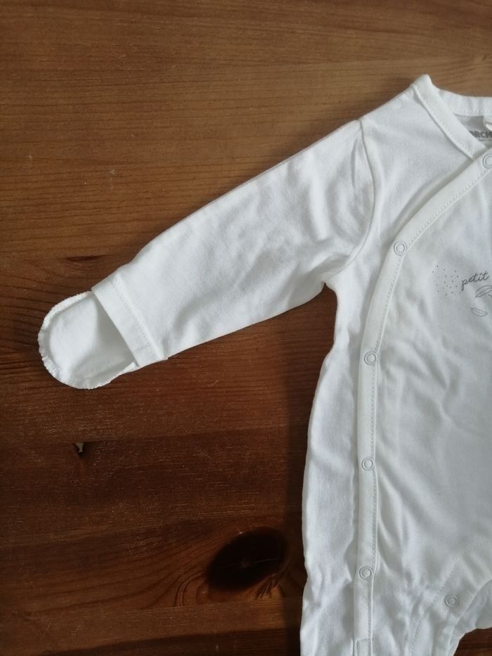 Pyjama 1 mois - photo numéro 3