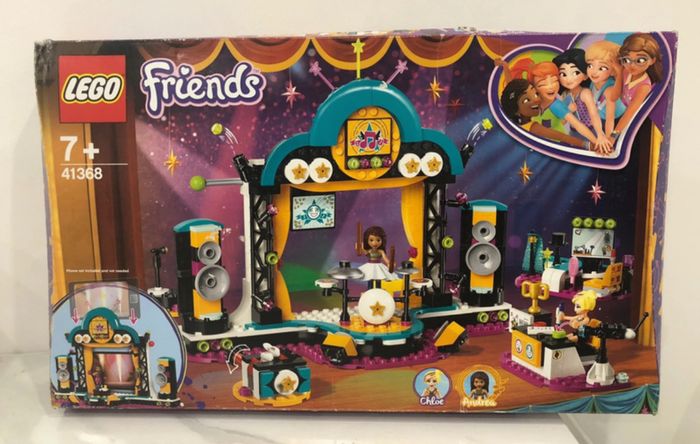 Lego Friends 41368 le spectacle d'Andrea. Neuf. Boîte abîmée.