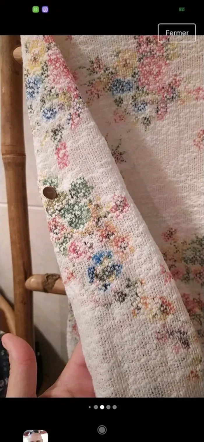 Pull S dentelle et fleurs 🌷 - photo numéro 4