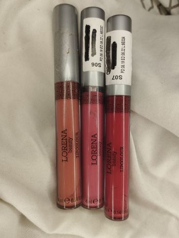 Lot de trois rouges a lèvres