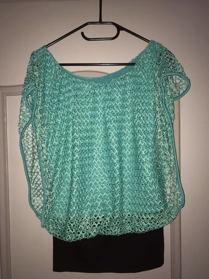 Haut « filet » vert et noir
