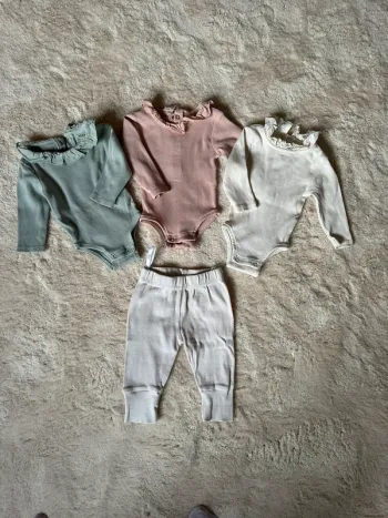 Lot de 3 body + pantalon