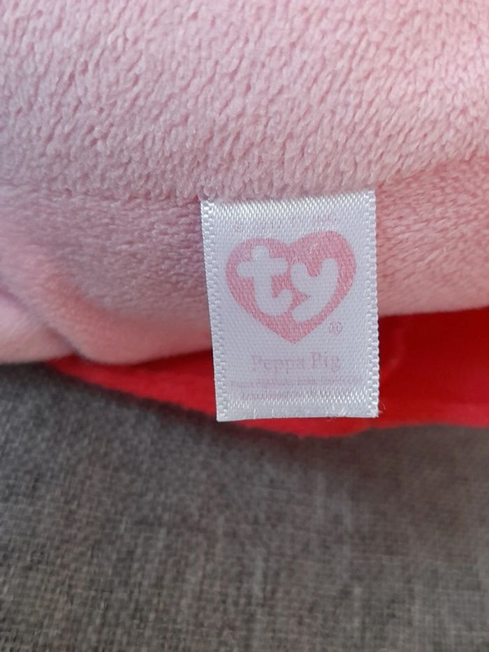Peluche / doudou Ty Peppa Pig - photo numéro 17
