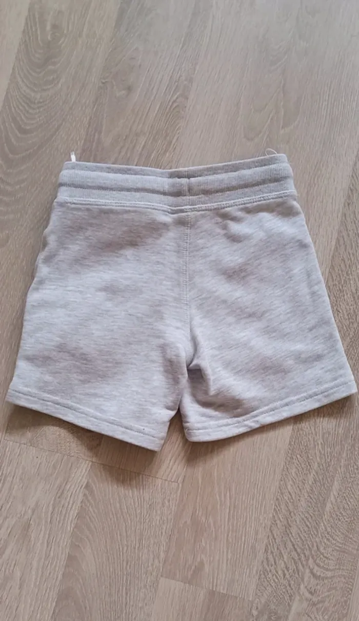 Ensemble polo short garçon motif requins - photo numéro 10
