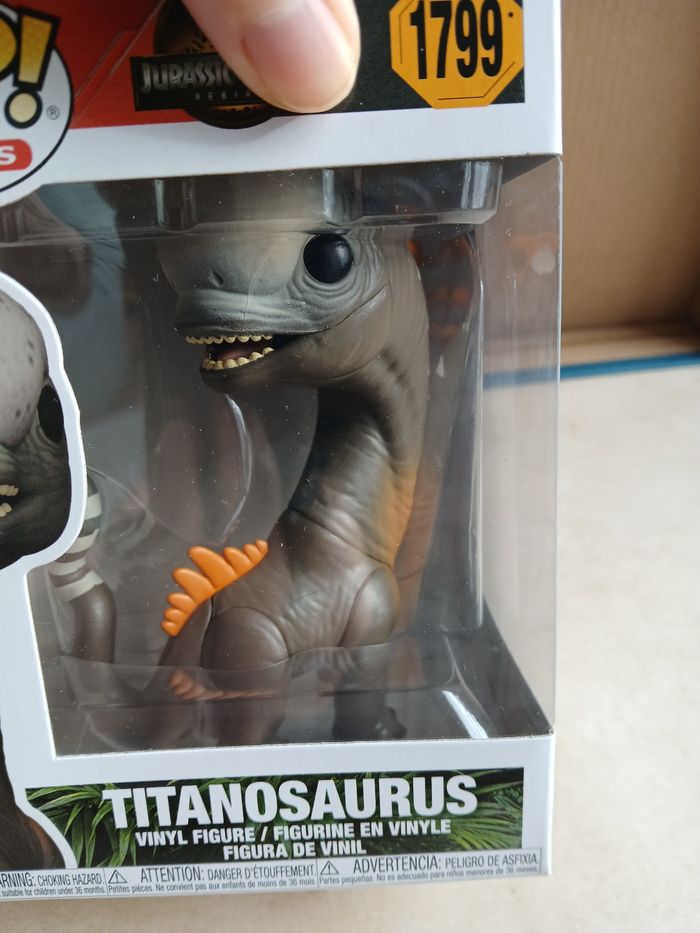 Pop Titanosaurus - photo numéro 7