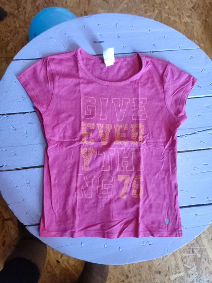 T-shirt rose Decathlon - photo numéro 2