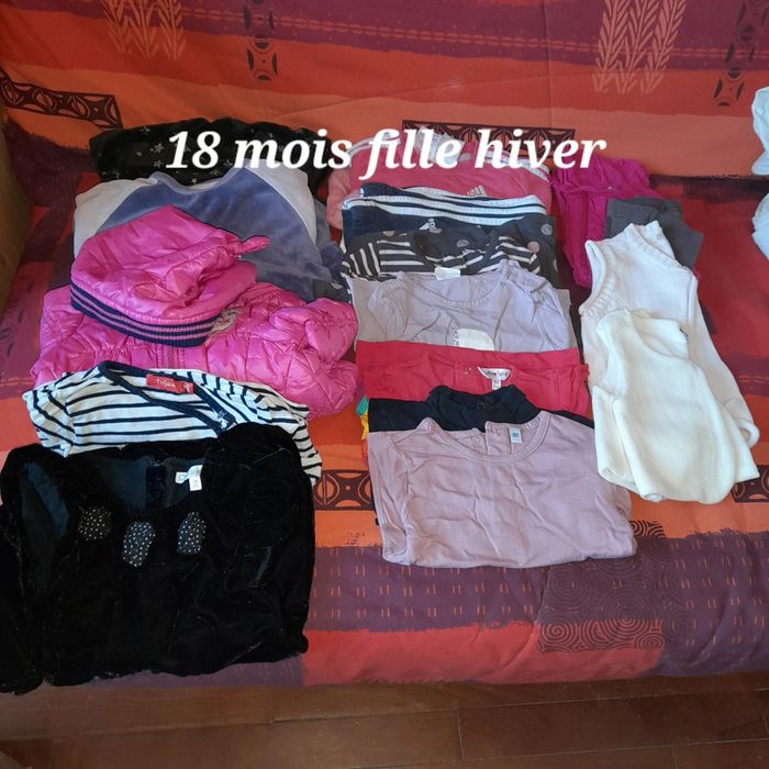Lot 18 mois fille