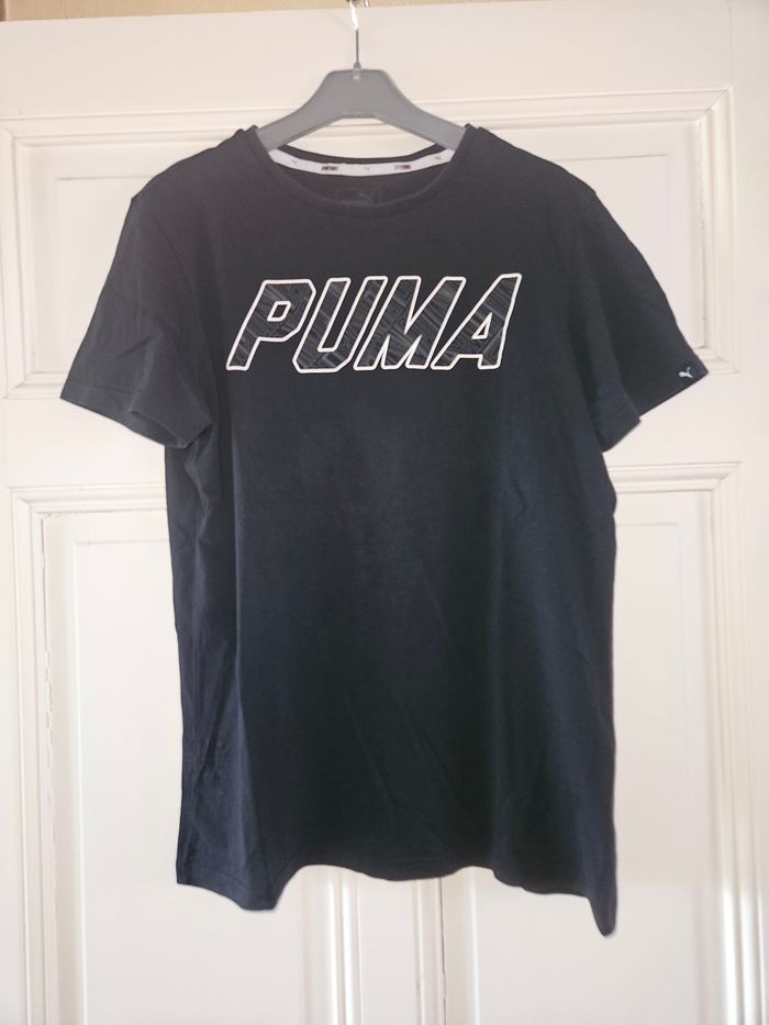 T-shirt puma