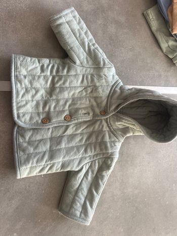 Un blouson bébé 1 mois
