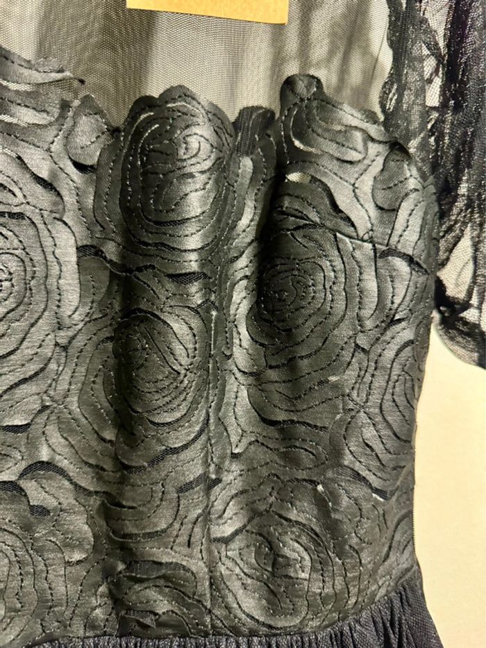 Robe neuve voluptueuse façon bustier et jupon deby Debo taille m - photo numéro 5
