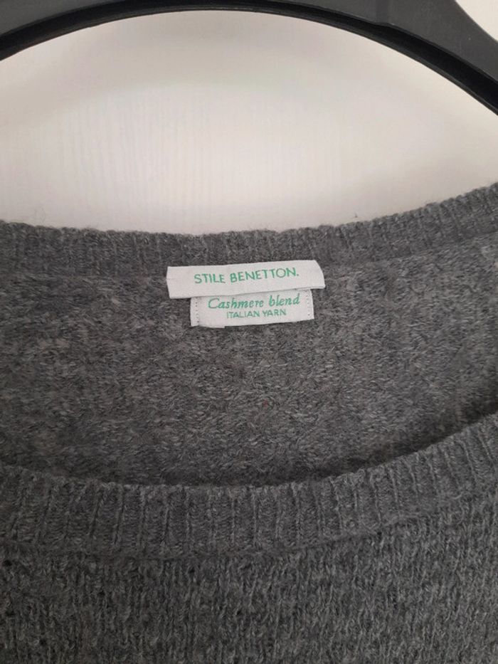 Pull gris foncé Stile Benetton Cashmere Blend taille S - photo numéro 2