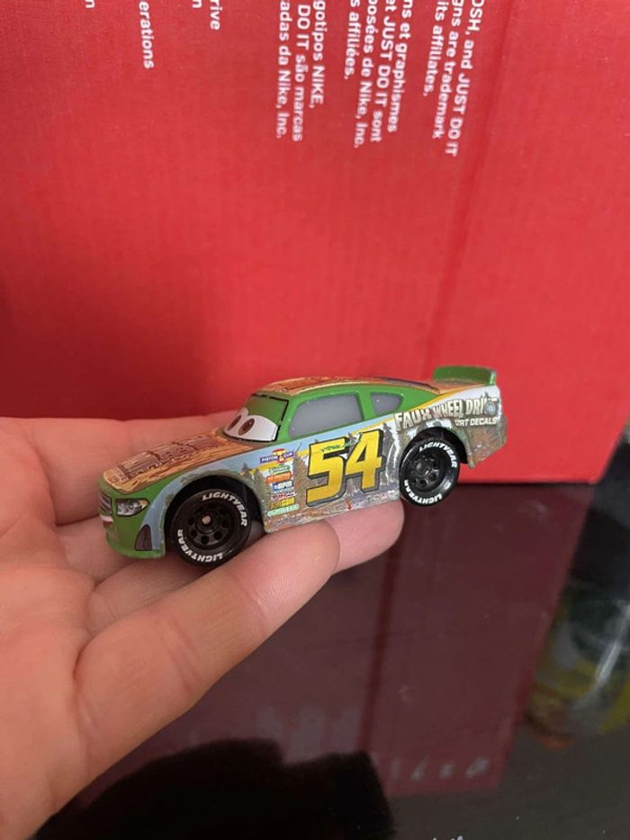 Voiture Cars 3 Tommy Highbanks Disney Pixar Mattel - photo numéro 2