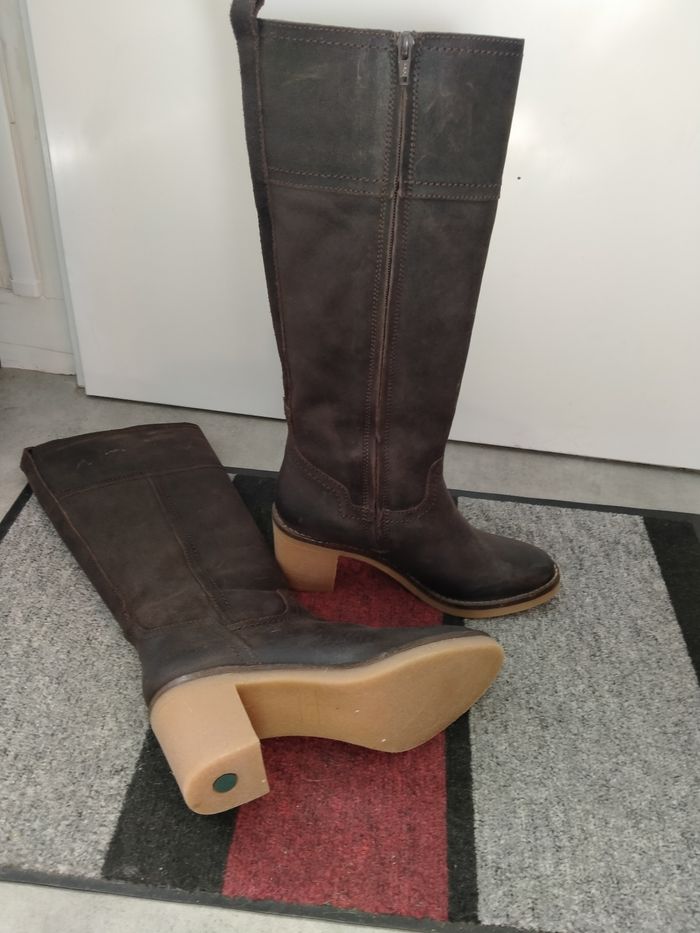 Paire de bottes - photo numéro 4