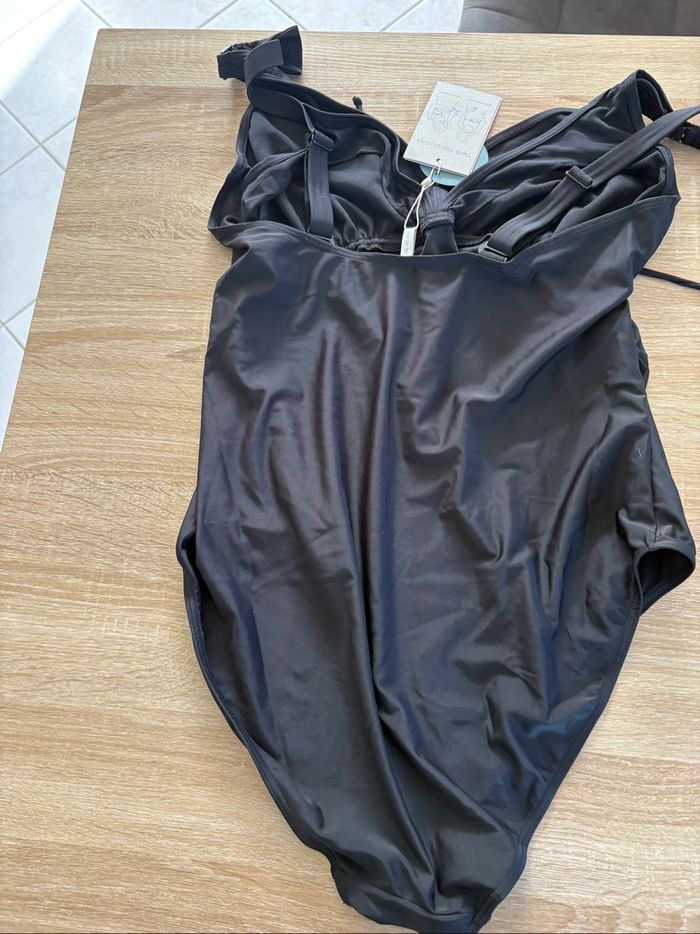 Maillot de bain pour femmes enceinte - photo numéro 4