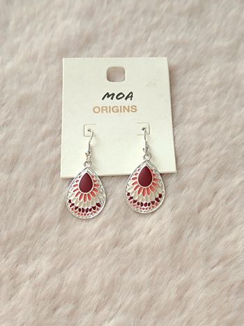 Boucle d'oreille pétale- Chic et ethnique-Moa