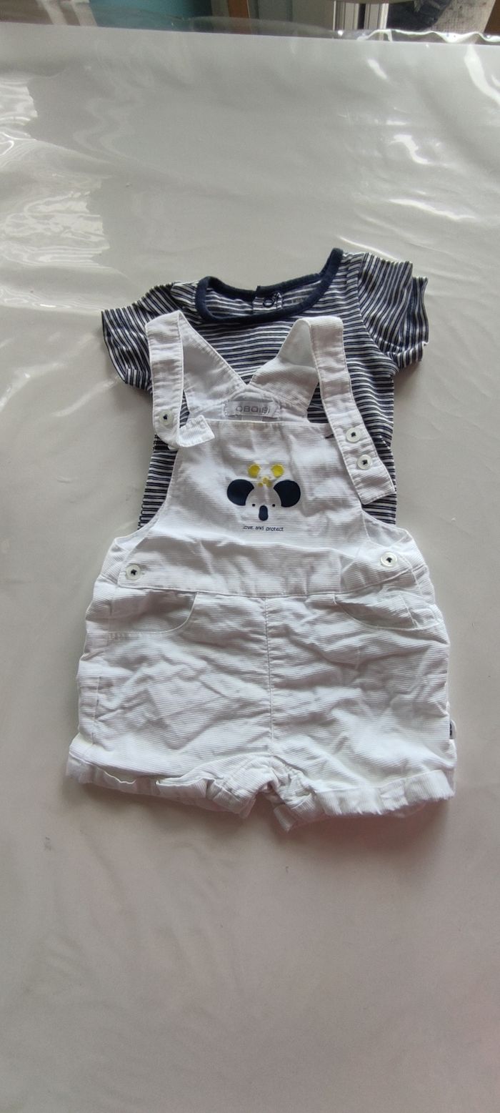 Lots vêtements 3 mois