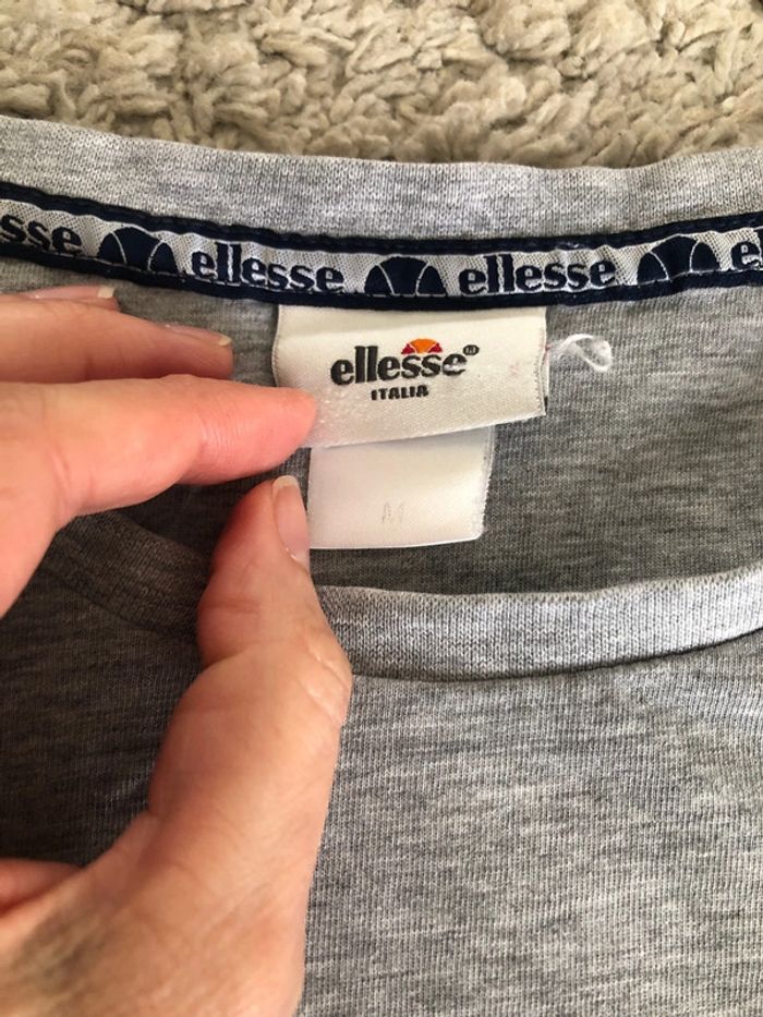 T-shirt ellesse taille m - photo numéro 3