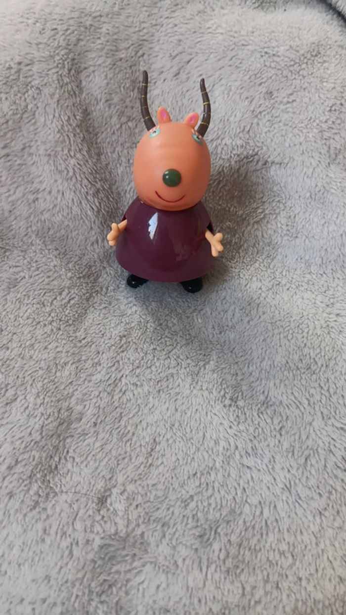 Madame gazelle peppa pig