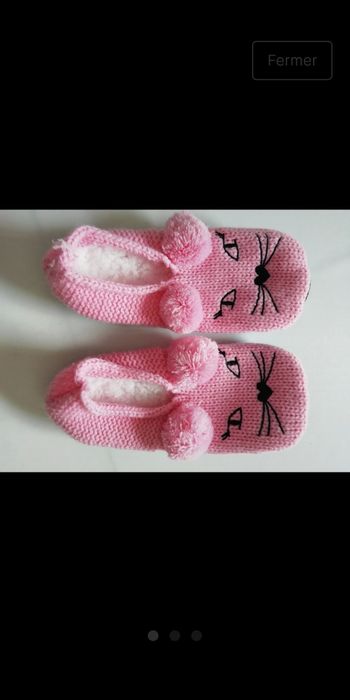 CHAUSSONS NEUF ROSE POMPON