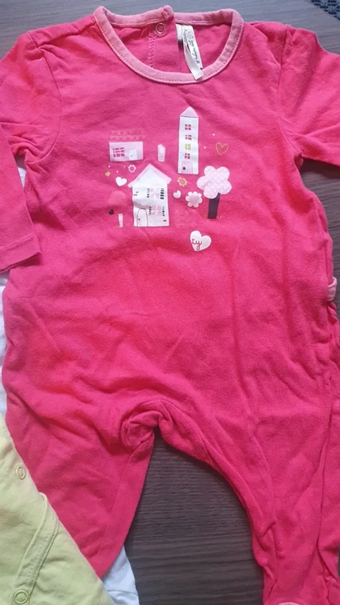 Lot de 3 pyjamas fin 3 mois 60 cm orchestra en excellent état - photo numéro 4