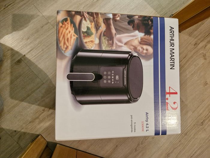 Airfryer NEUF Arthur Martin 4,2l