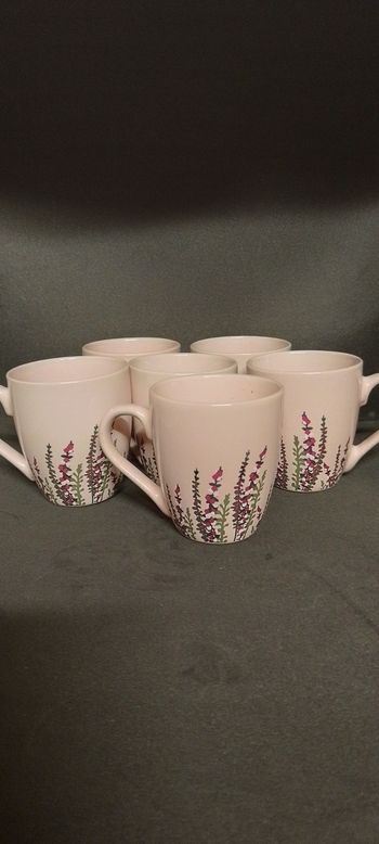 Lot petits mugs rose