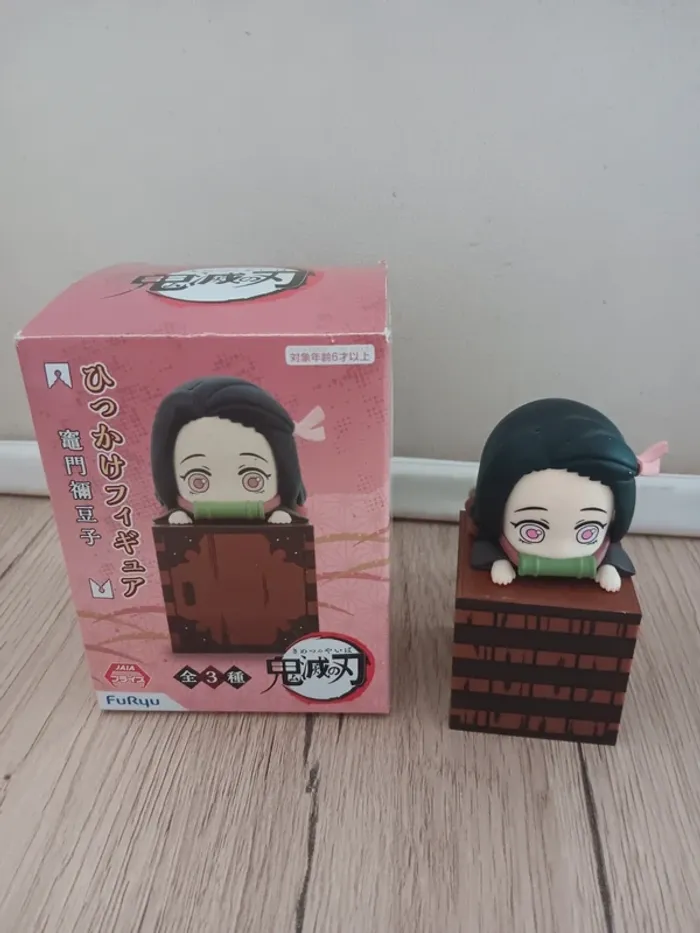 Figurine nezuko demon slayer kimetsu no yaiba