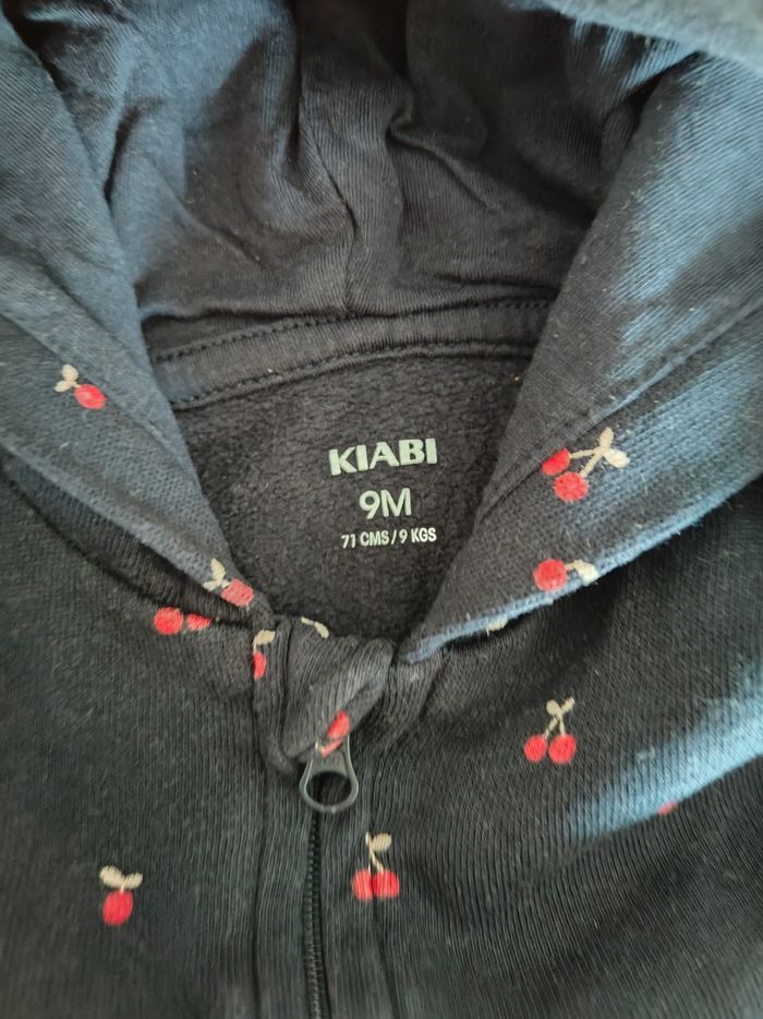 Gilet a capuche - photo numéro 2