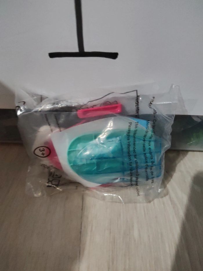 Figurine McDonald's véhicule style lego /. - photo numéro 2