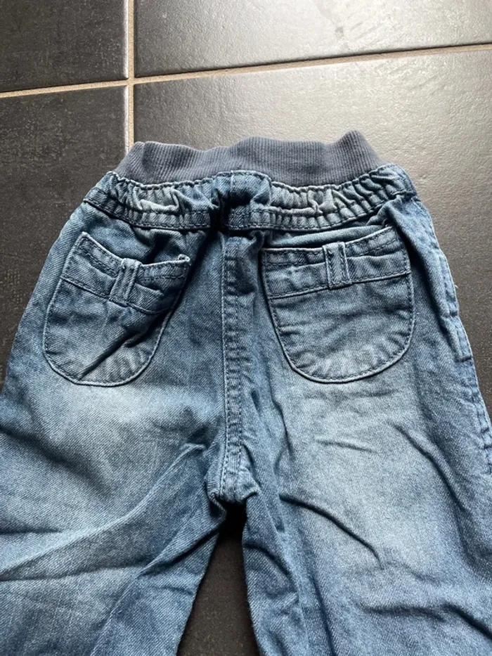Jeans 12 mois - photo numéro 4
