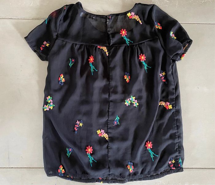 Blouse Miss Glammy Paris noire avec broderies fleurs multicolores taille 40 - photo numéro 18