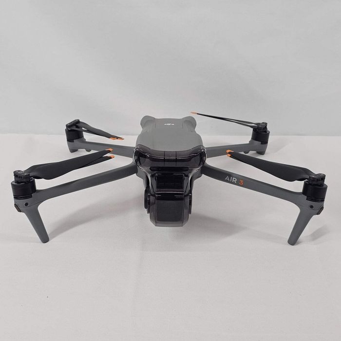 Drone caméra quadricoptère DJI Air 3 Fly More Combo 4K - photo numéro 2