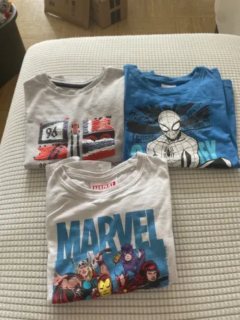 Lot 3 t-shirt manches longues 5 ans