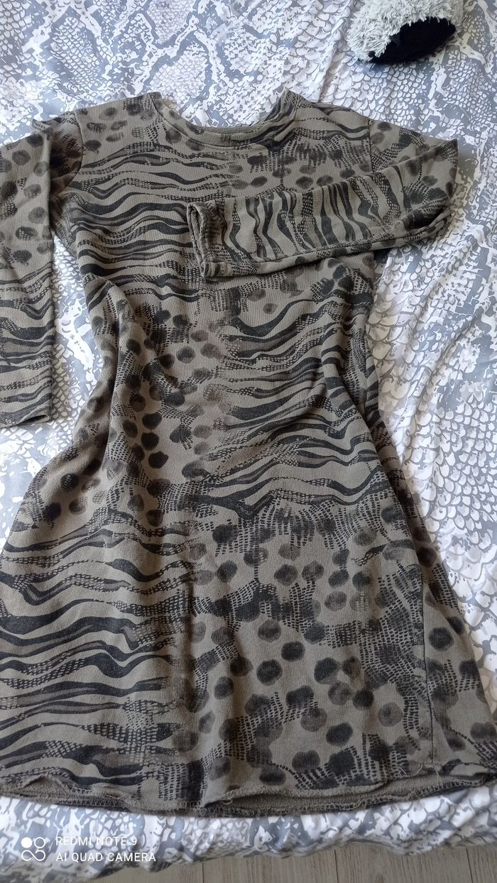 Robe casual Envy  sweat shirt kaki imprimé taille 38