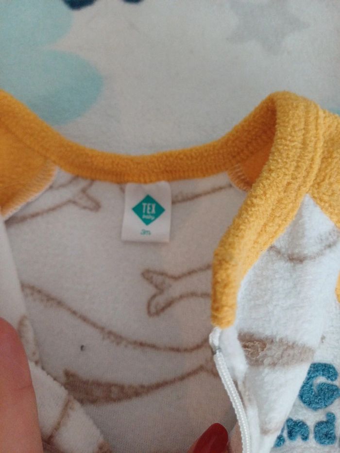Surpyjama polaire 3 mois - photo numéro 2