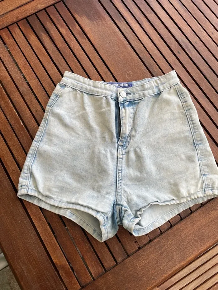 Short jean