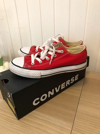 Converses 33,5 🚗