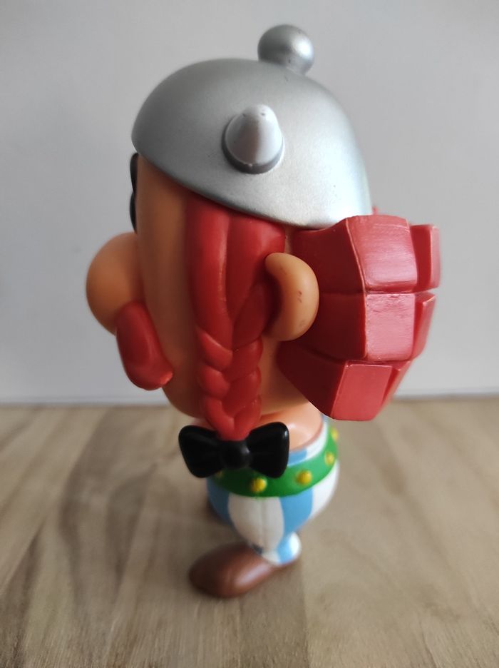 Figurine Funko pop Obelix 130 SANS boîte ( Astérix et Obélix ) - photo numéro 4